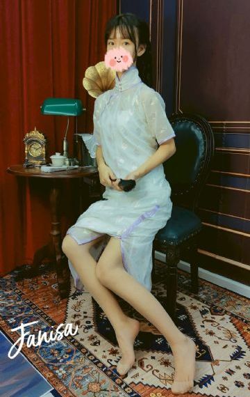 吴艳妮:邪不胜正感恩我大国公安