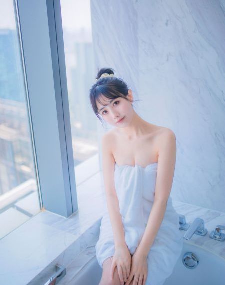 两女一杯在线观看