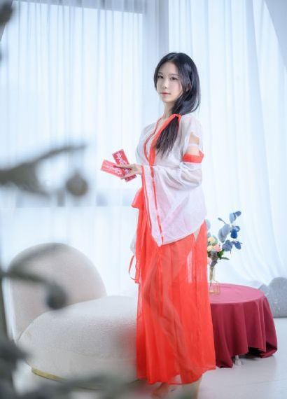 特罗佩斯的姑娘们