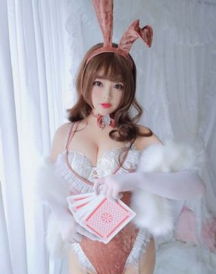 春潮烂漫海棠
